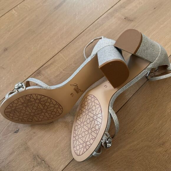 BADGLEY MISCHKA Giona Silver Glitter Rhinestone Ankle Strap Sandals - Picture 5 of 7